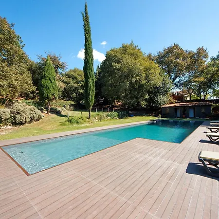 Casa De Andraes Pomar * Марку-ди-Канавезиш