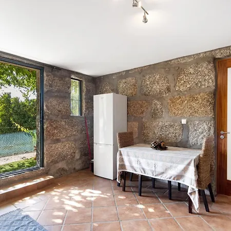 Vakantiehuis Casa De Andraes Pomar